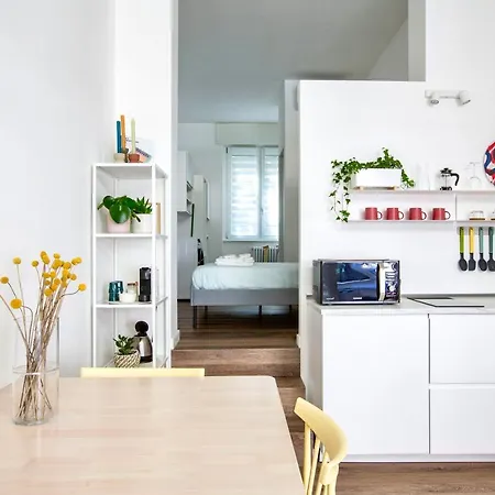 Loft Centro - Vicino Al Duomo דירה קומו