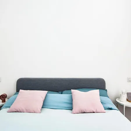 Loft Centro - Vicino Al Duomo דירה *